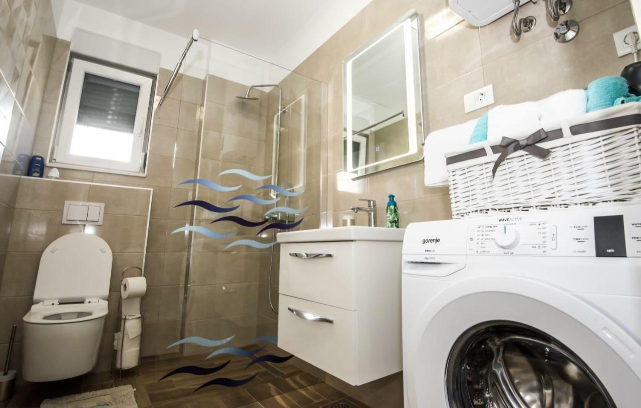 Blue Pearl Apartment Rogoznica  Ngoại thất bức ảnh