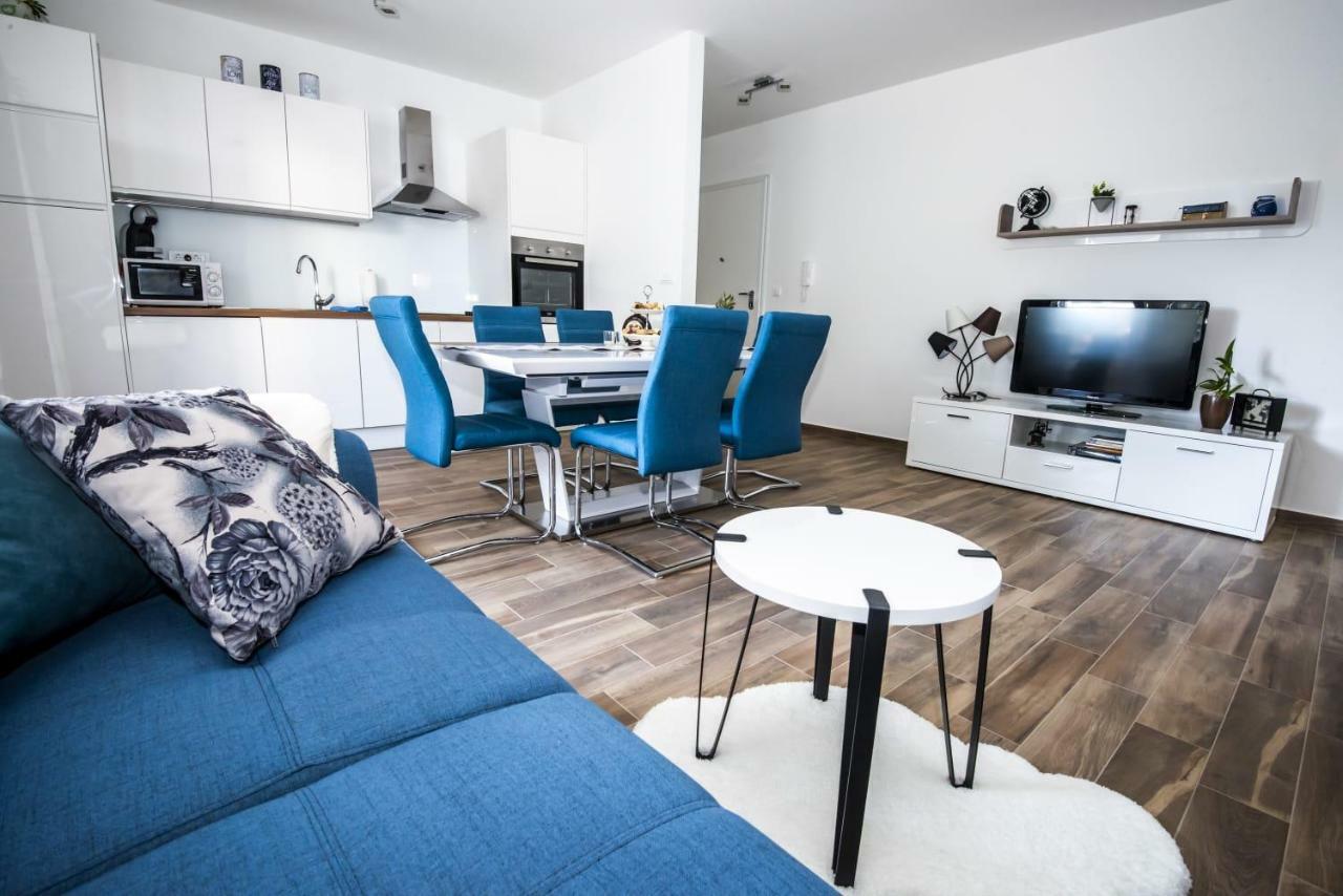 Blue Pearl Apartment Rogoznica  Ngoại thất bức ảnh